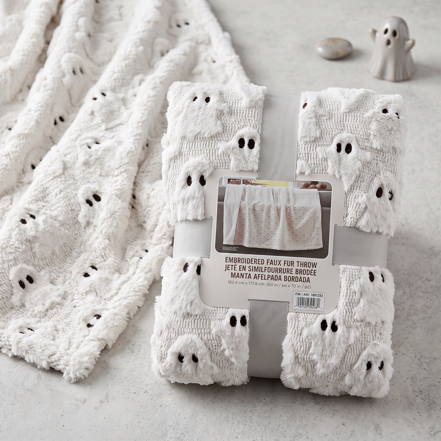 Viral Halloween Blanket