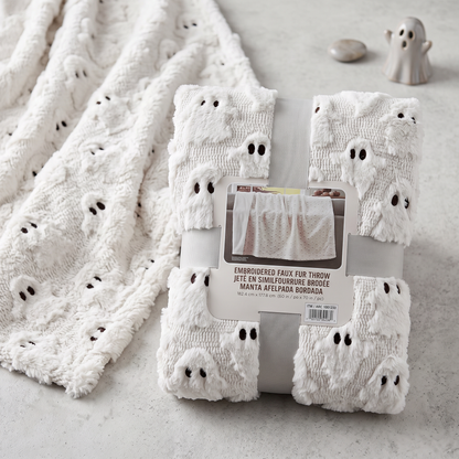 Viral Halloween Blanket